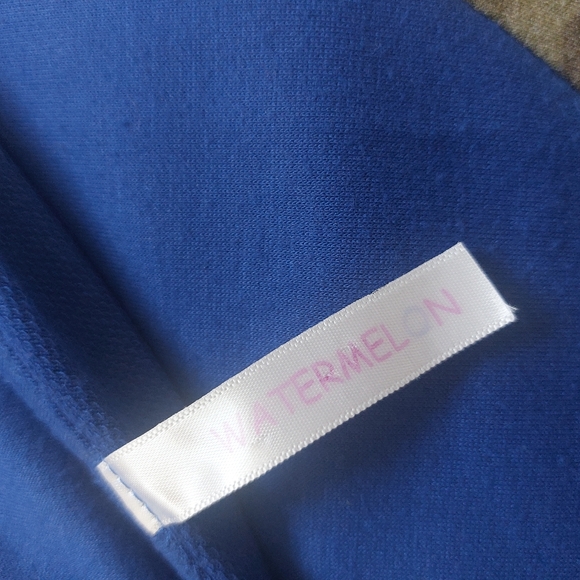 Watermelon 🍉 Top Size Medium - Picture 2 of 7